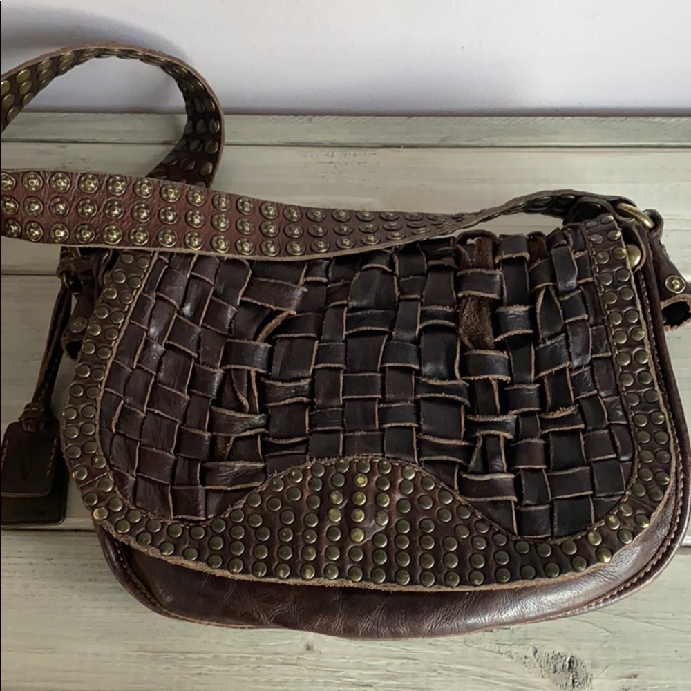 Frye 🔥 Stacy Stud Shoulder Bag